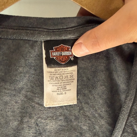 Harley-Davidson Tee with Orange Graphics - Picture 2 of 3